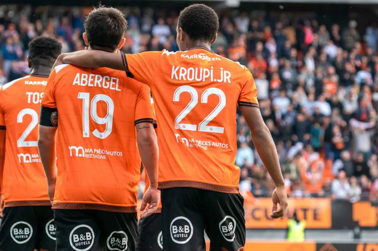 Real Madrid e Barcelona disputam jovem talento do Campeonato Francês; saiba mais