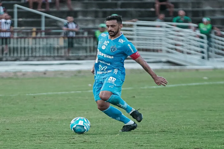 Paysandu sentiu peso de jogo decisivo e deixou a desejar, avalia Robinho