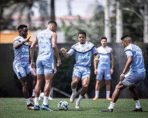 Veja possível escalação do Santos para o clássico diante do Corinthians pelo Brasileirão Série A