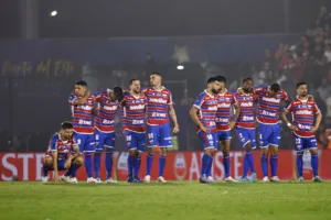 Com final da Sul-Americana, SBT tem audiência 369% superior a Globo em Fortaleza