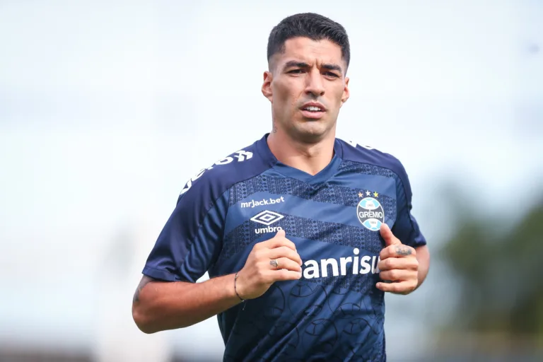 Grêmio: suspenso, Suárez será desfalque contra o Flamengo