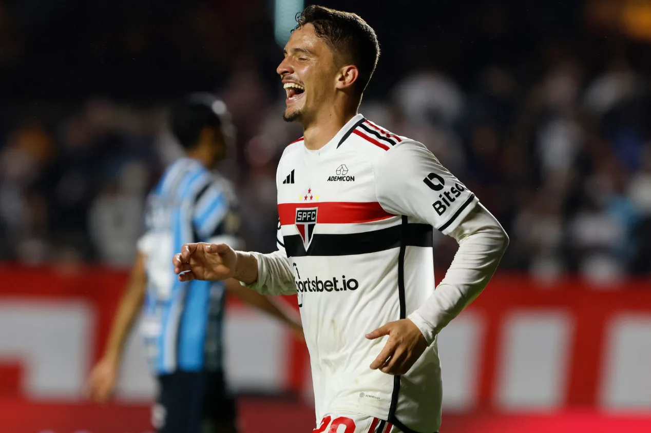 West Ham e Fulham querem contratar jovem talento do São Paulo na próxima janela