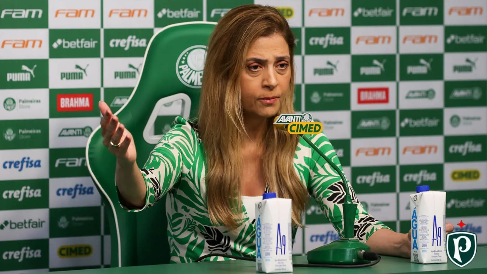 Velloso sobe o tom contra Leila Pereira no Palmeiras: “Isso não é verdade”