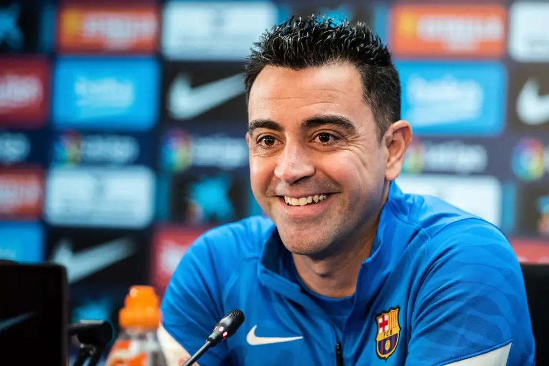 Técnico do Barcelona, Xavi cita “respeito e admiração” pelo Real Madrid