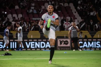 Maicon, zagueiro do Vasco em vitória do Cruzmaltino sobre o Botafogo