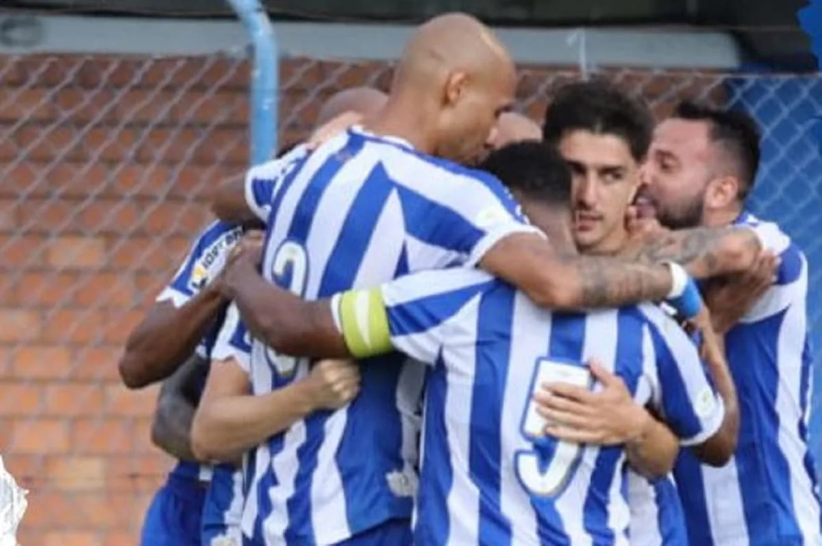 Avaí empata com CRB e garante permanência no Brasileirão Série B