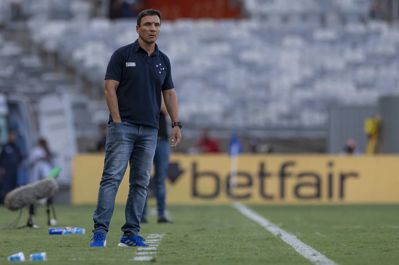 O que o Cruzeiro precisa fazer para evitar o rebaixamento no Brasileirão?