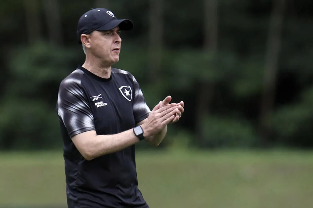 Tiago Nunes estreia no Botafogo; relembre como foram as outras estreias do treinador