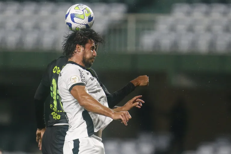 Dramático: Botafogo empata com o Coritiba e amplia sequência de jogos sem vitória