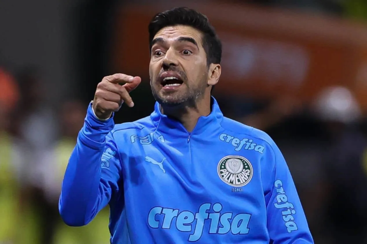 PVC revela passagem comprada e projeta futuro de Abel no Palmeiras: “Tenho a sensação”