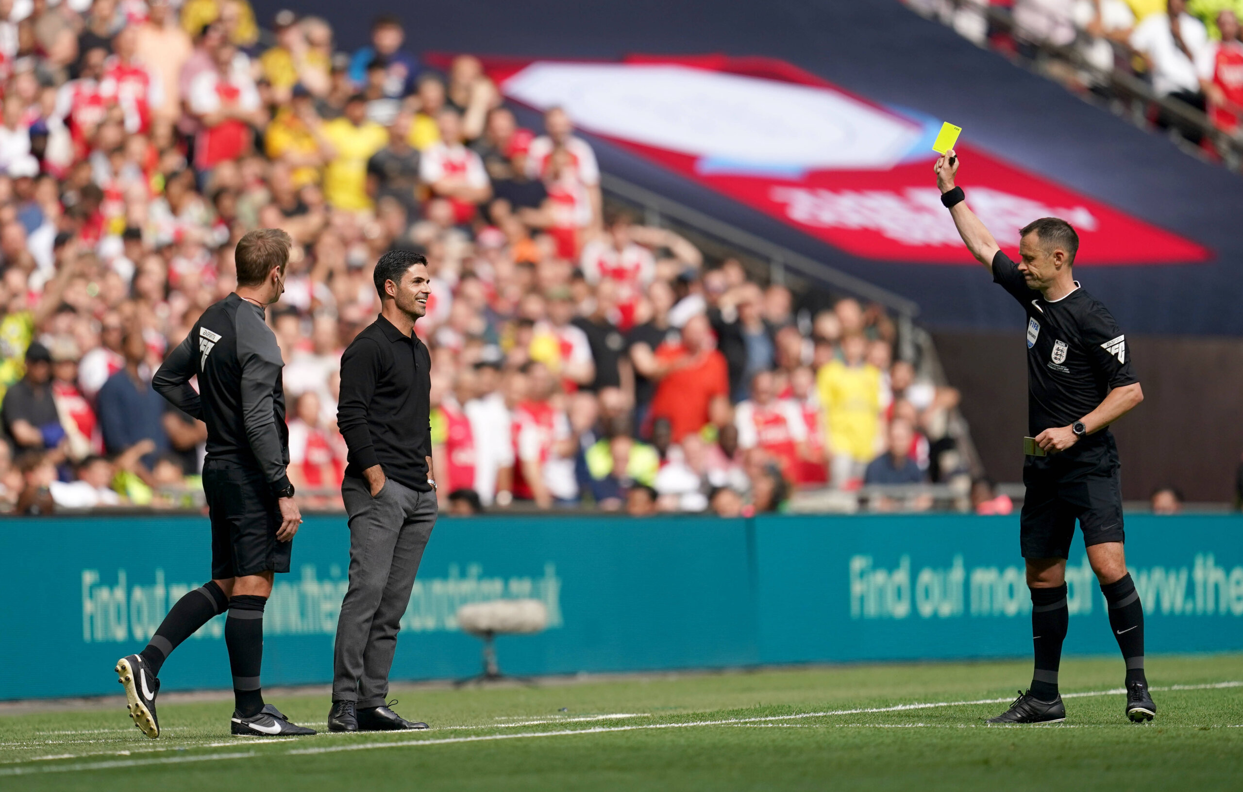 Arteta pode ser suspenso na Premier League por criticar a arbitragem; saiba mais.