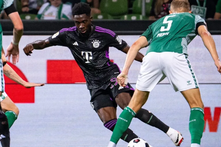 Tuchel evita falar sobre situação contratual de Alphonso Davies no Bayern de Munique