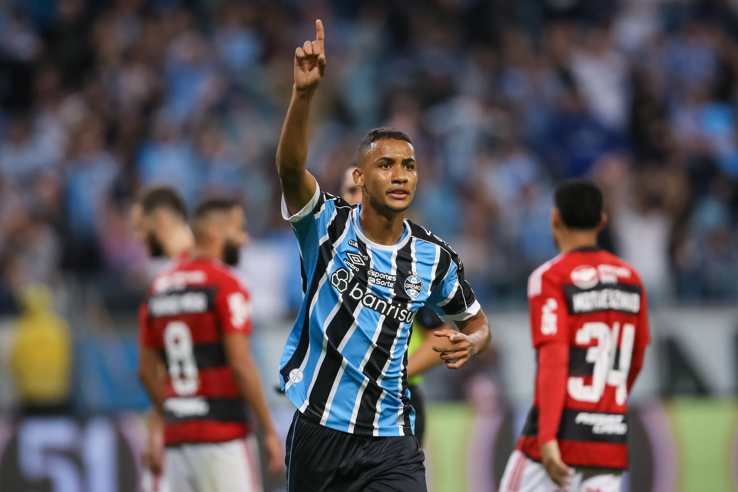‘Substituto’ de Suárez no Grêmio hoje, André Henrique fala sobre chance com Renato Portaluppi