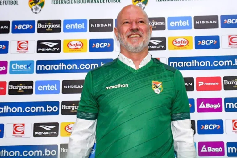 Bolívia anuncia Antônio Carlos Zago como novo técnico