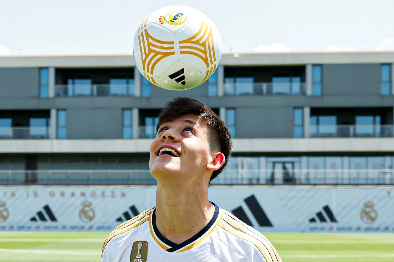 Ancelotti tranquiliza Arda Güler após ‘estreia adiada’ no Real Madrid: “Ele terá seus minutos”