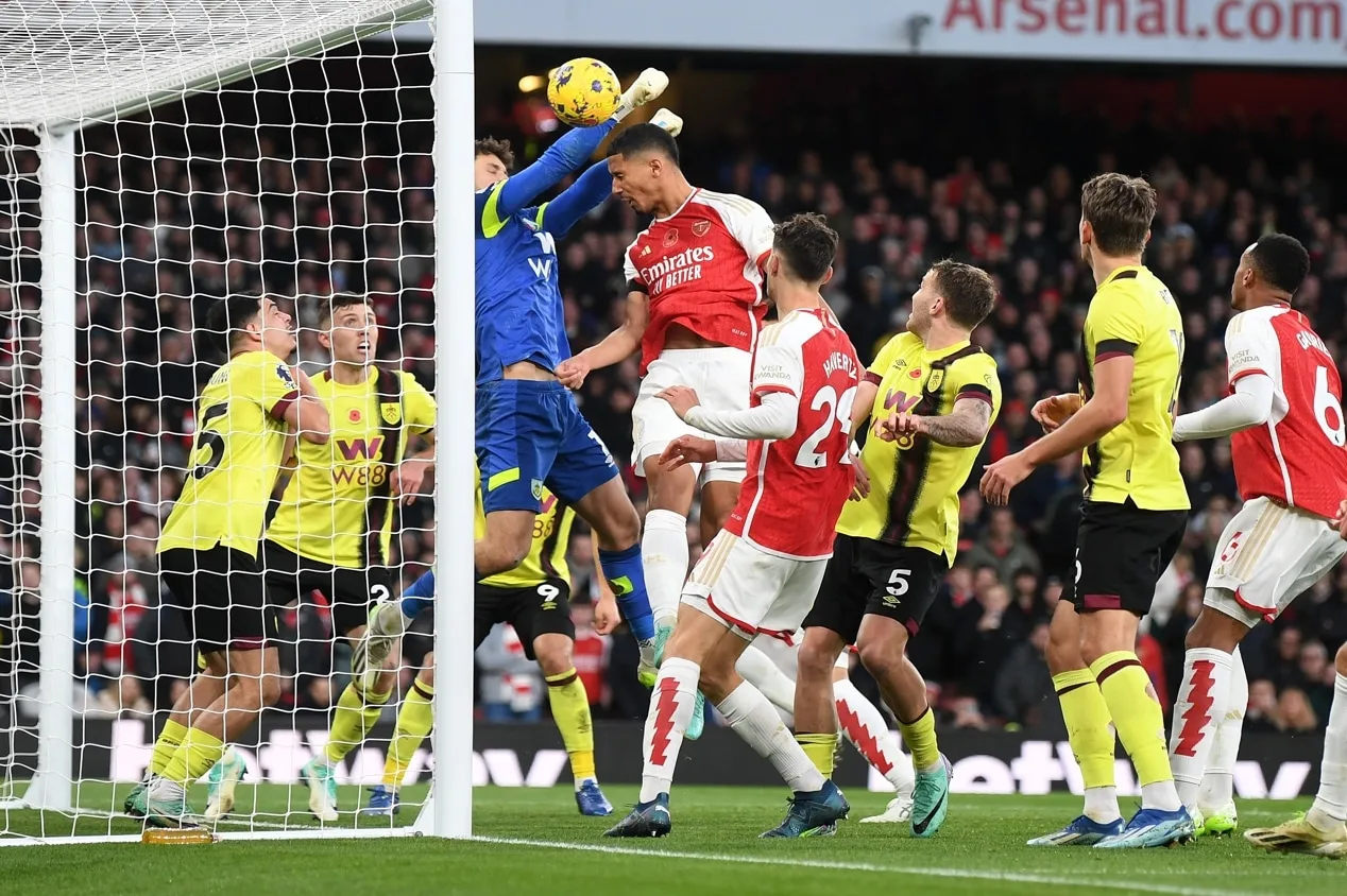 Arsenal faz bom jogo e vence o Burnley na Premier League