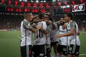Benja polemiza sobre “chocolate” do Flamengo para Atlético-MG: “Ficam p…”
