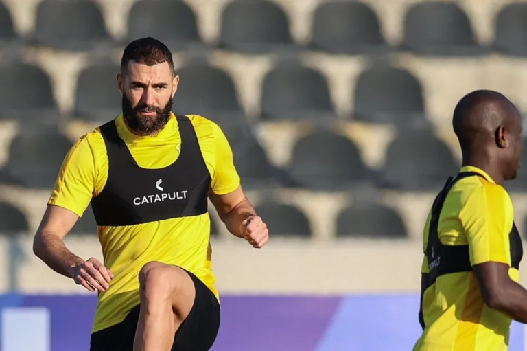 Jornal espanhol revela briga de Benzema e técnico do Al-Ittihad após derrota