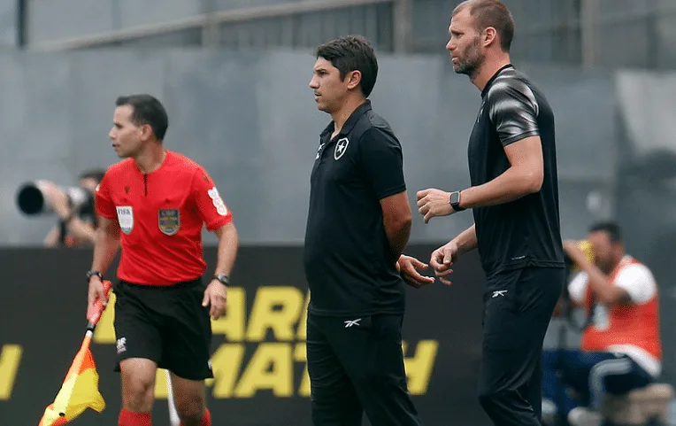 Botafogo tem dois desfalques contra o Red Bull Bragantino; veja