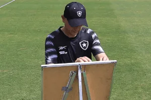 Botafogo precisa de uma vitória para voltar à Copa Libertadores depois de sete anos