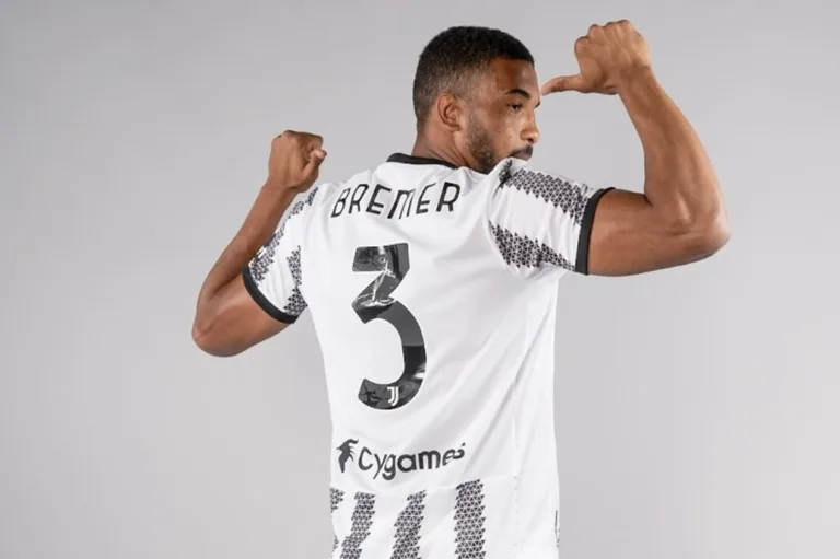 Manchester United tem interesse em zagueiro brasileiro da Juventus