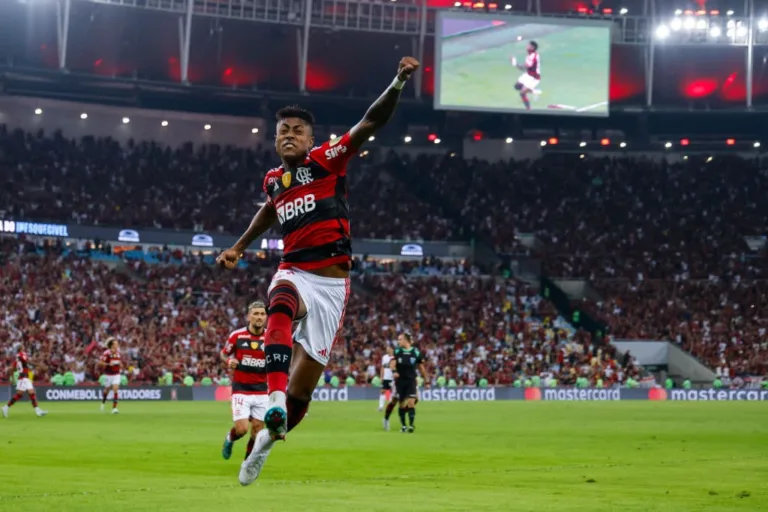 Após Bruno Henrique, veja as renovações que estão pendentes no Flamengo hoje