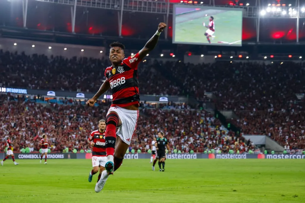 Após Bruno Henrique, veja as renovações que estão pendentes no Flamengo hoje