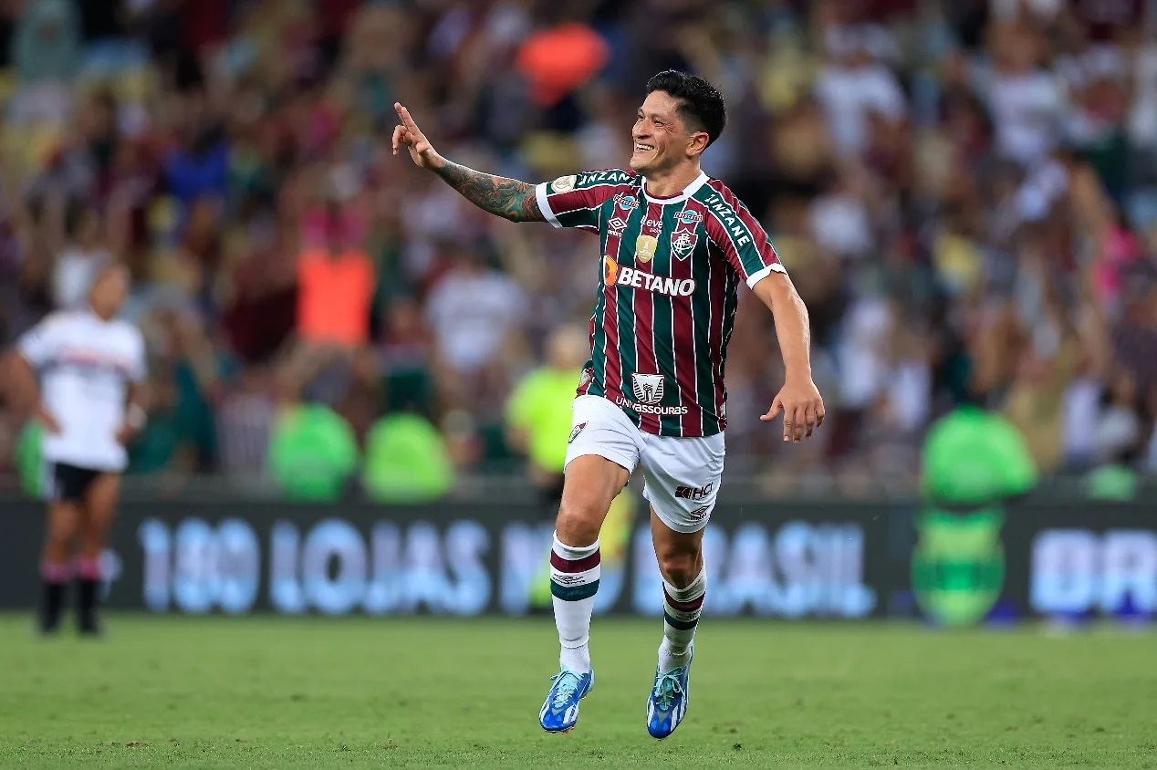 Em noite de troca de faixas, Fluminense vence o São Paulo com gol de Cano