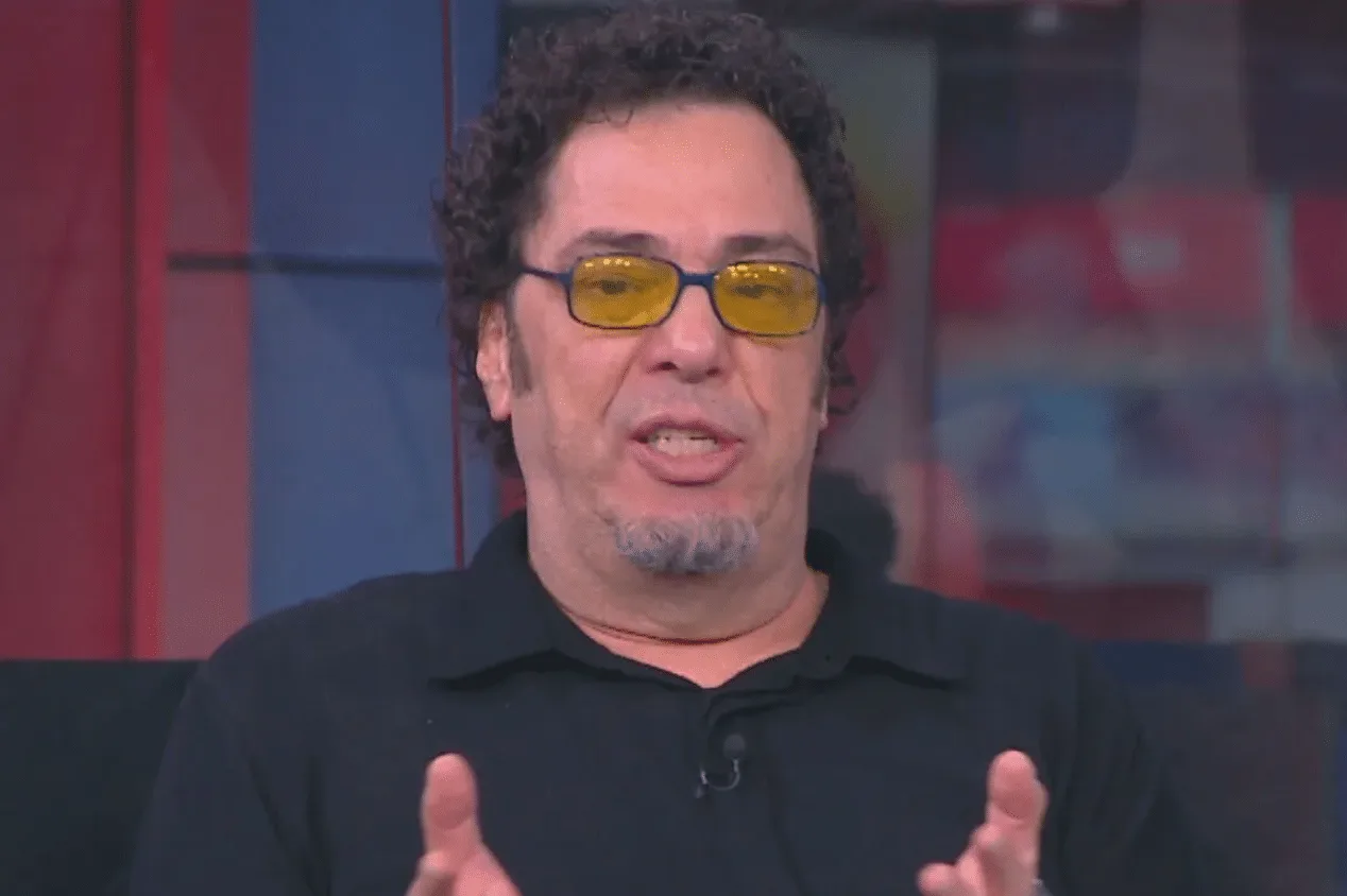 Casagrande não descarta rebaixamento de time no Brasileirão: “Coisas começam a ficar trágicas”