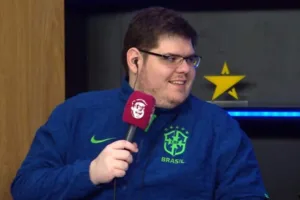 Casimiro aponta clube com tabela mais fácil no Brasileirão: “Vai bater campeão”