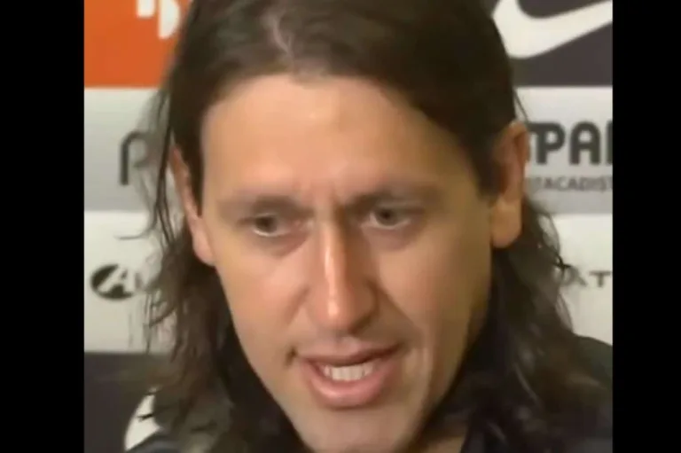 Cássio abre o jogo sobre derrota do Corinthians e apoia Mano Menezes