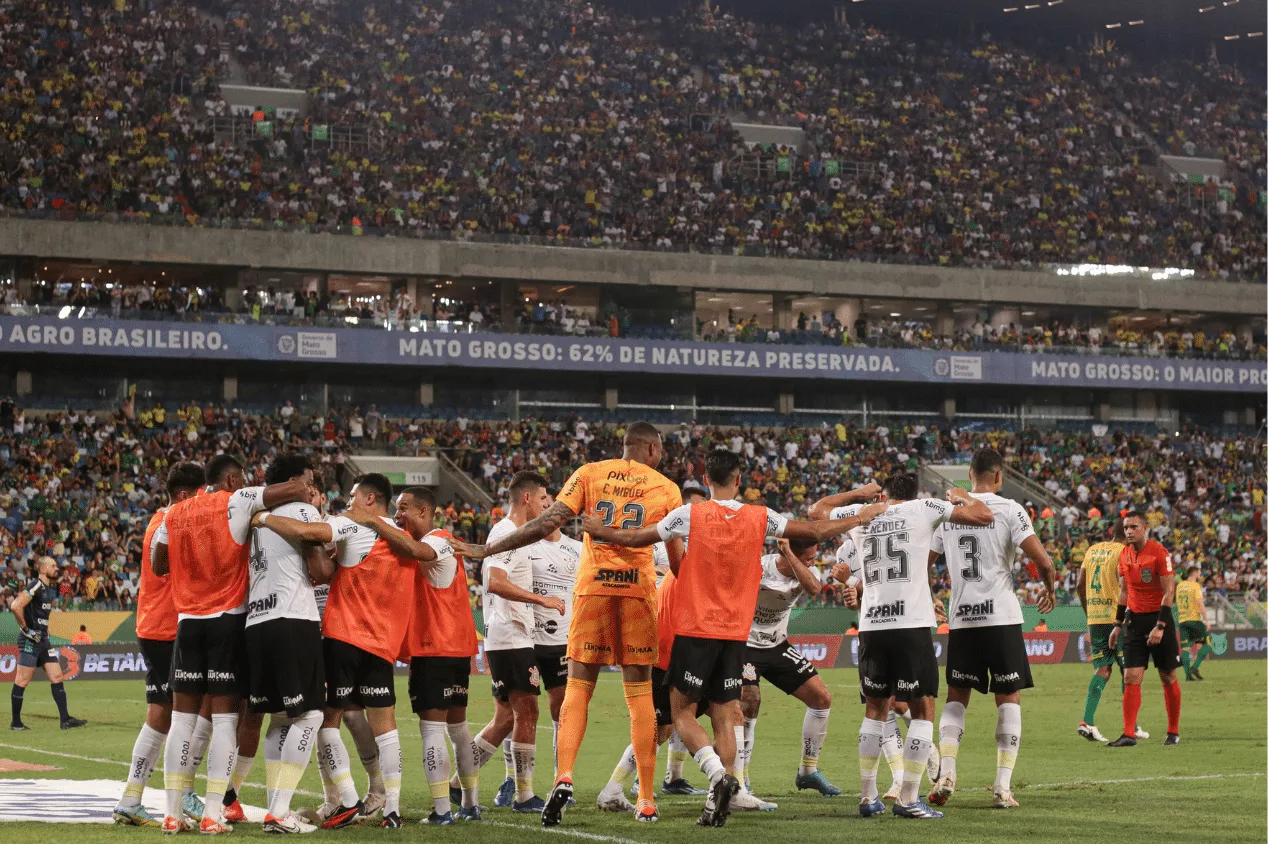 Corinthians tem várias mudanças contra o Athletico; veja provável time