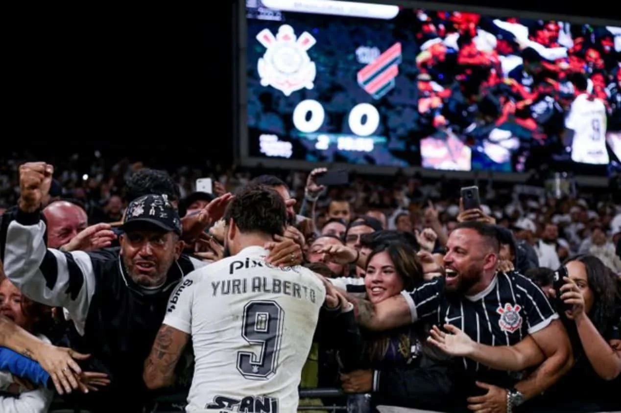 Com vitória frente o Athletico, Corinthians chega a marca expressiva no ano 