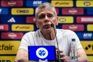 Confira a provável escalação do Cruzeiro contra o Botafogo pelo Brasileirão Série A