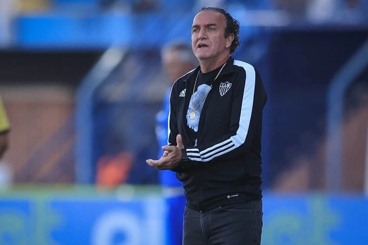 Cuca abre o jogo sobre possível chegada ao Botafogo