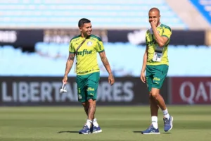 Mayke faz revelação sobre lesão de Dudu, companheiro de Palmeiras