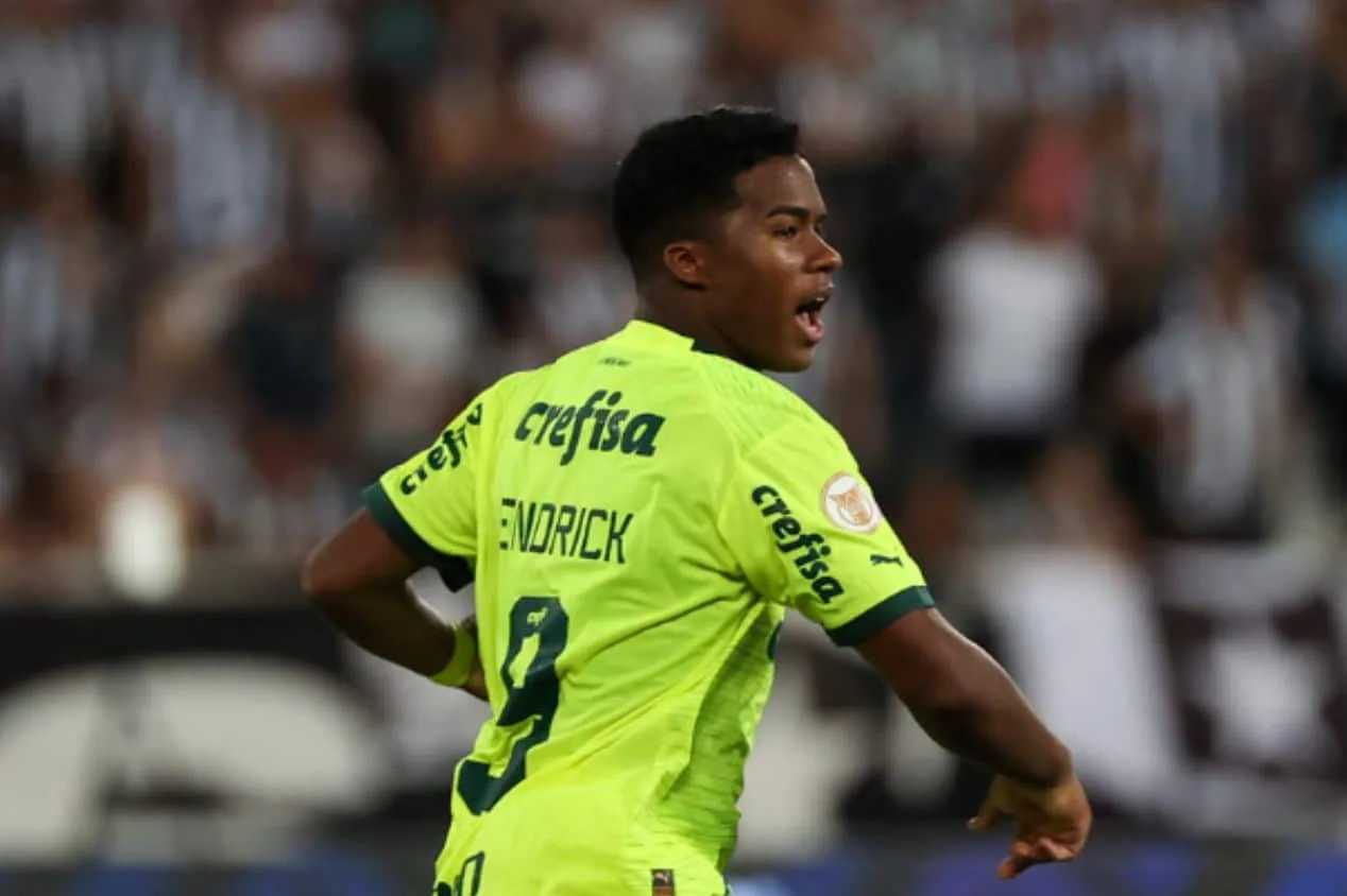 Em alta no Palmeiras, Endrick repete feito de Neymar no Brasileirão