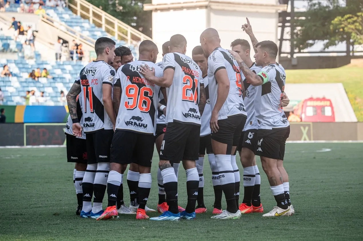 Pec e Orellano decidem, e o Vasco vence o Cuiabá na Arena Pantanal