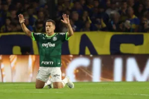 Fabinho, do Palmeiras, recebe proposta de time da Champions League; veja valores