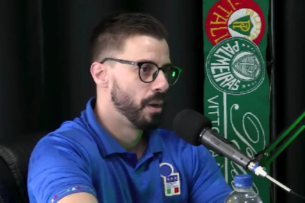 Facincani revela Vojvoda na mira de dois clubes e projeção do Palmeiras para substituir Abel Ferreira