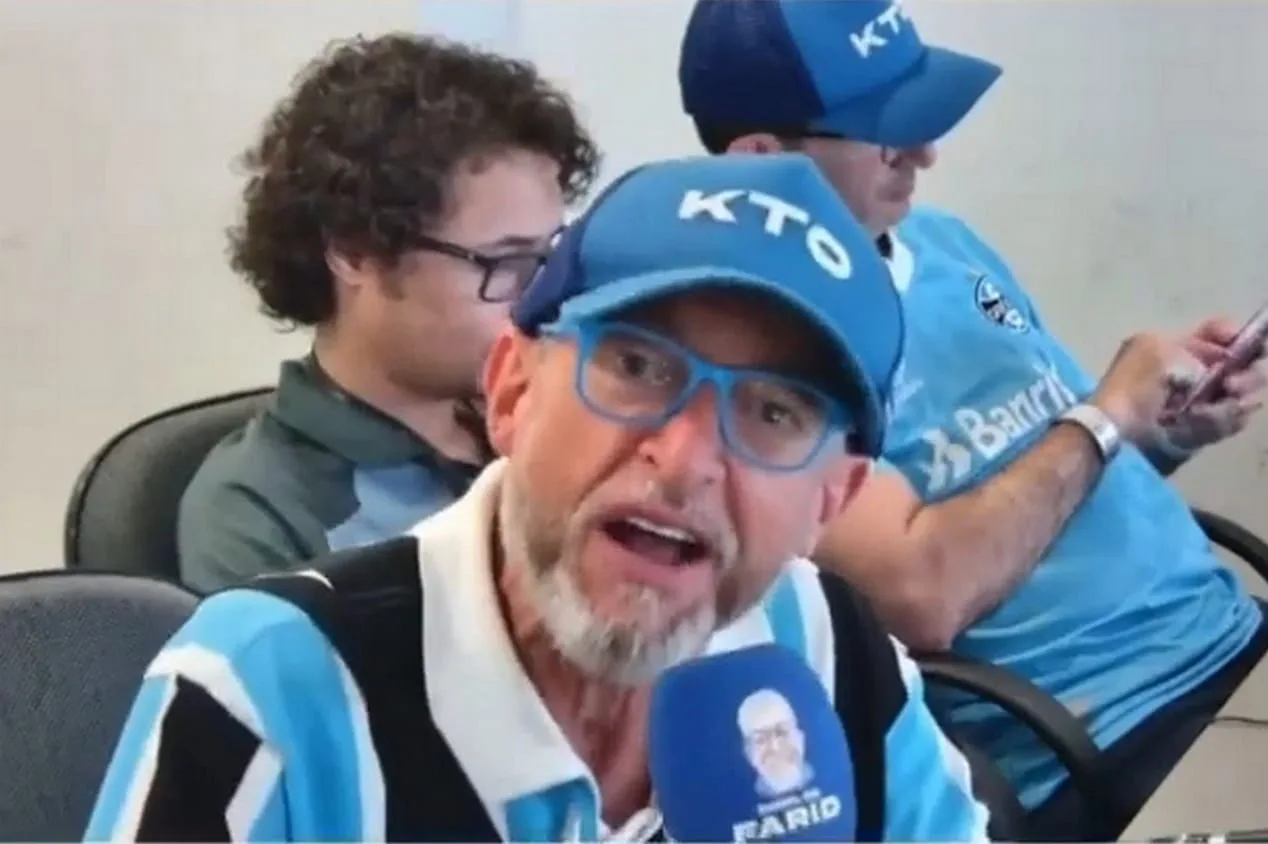 Farid define Grêmio como um time mal treinado e dispara contra Mano Menezes: “Ninguém suporta mais”