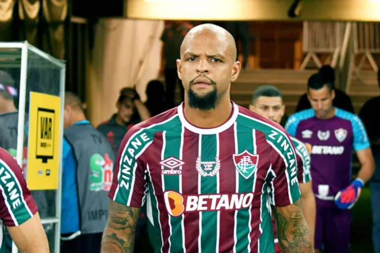 Felipe Melo “esquece” o Palmeiras ao citar três times mais temidos na América do Sul
