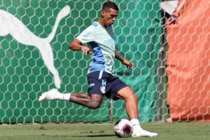 Joia do Palmeiras relembra que foi dispensado por rival na base
