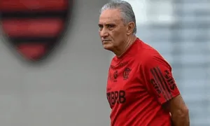 Veja a provável escalação do Flamengo hoje contra o Palmeiras