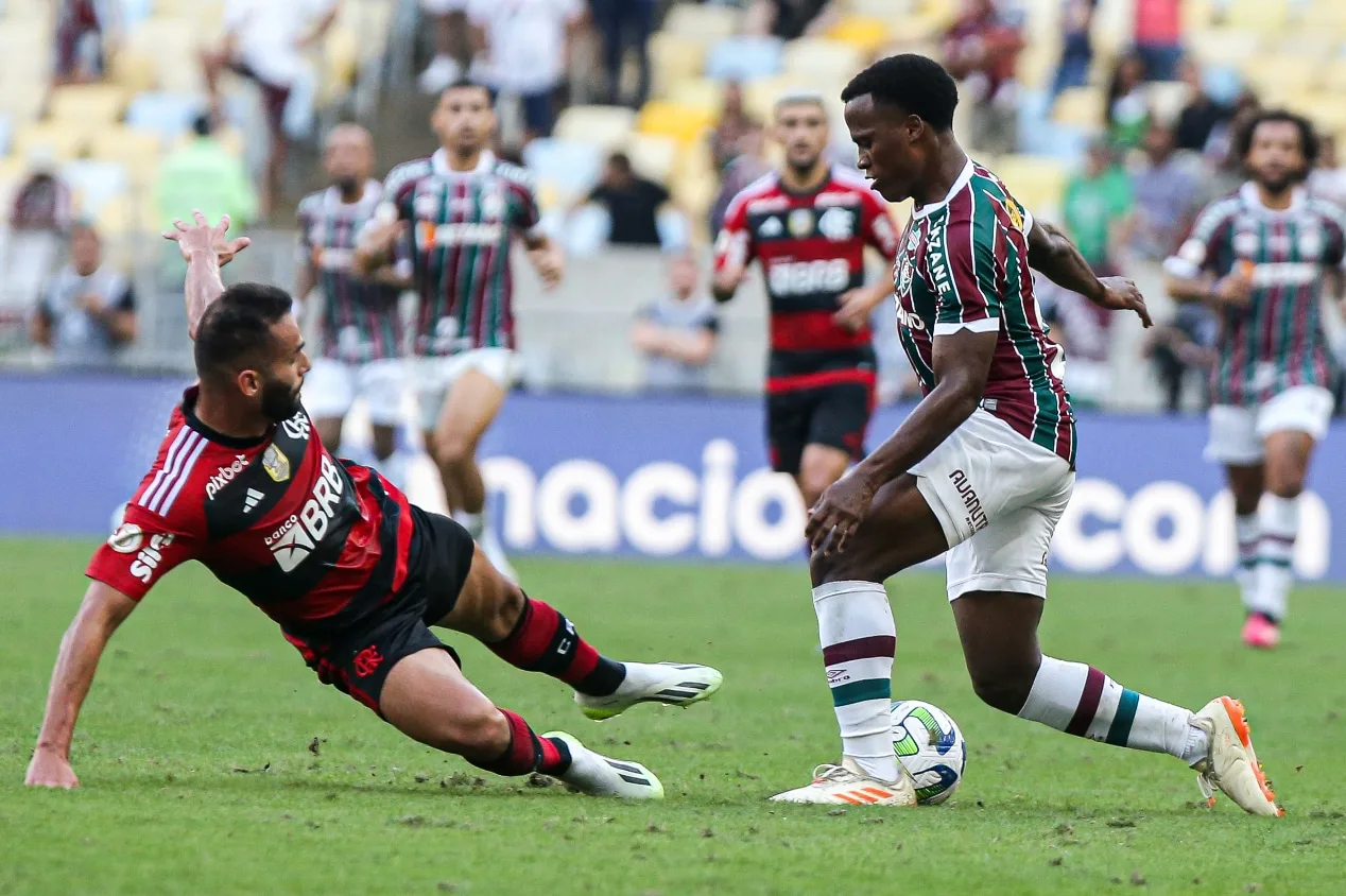 Flamengo x Fluminense será o jogo da crise contra a festa?