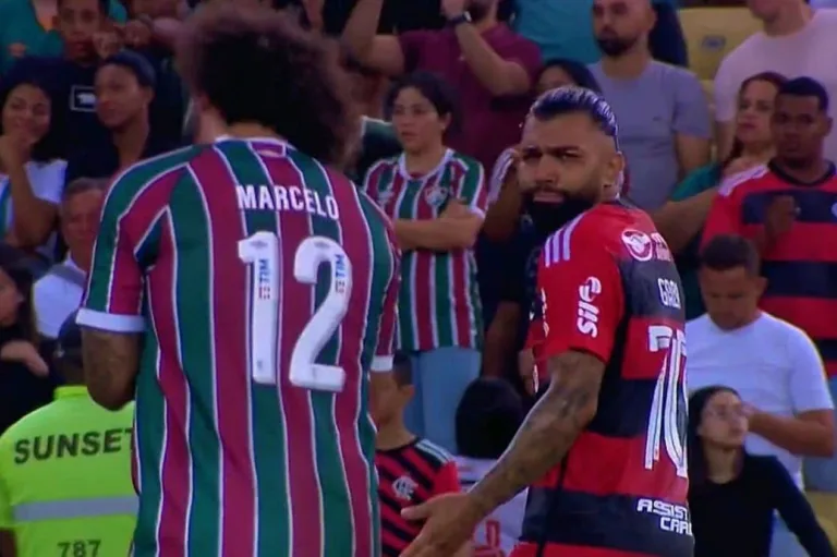 Marcelo vê gesto “nada a ver” de Gabigol e deixa aviso ao atacante: “Futebol é isso”