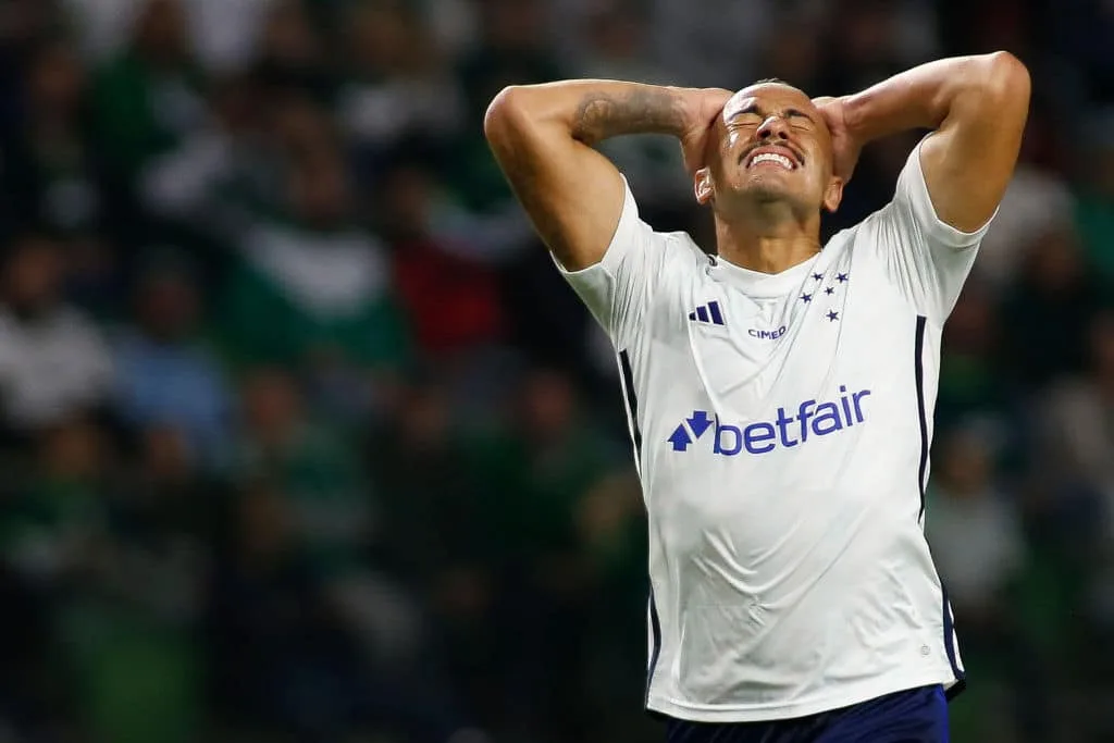 Samuel Venâncio, sobre possível novo rebaixamento do Cruzeiro: “seria incompetência assustadora”