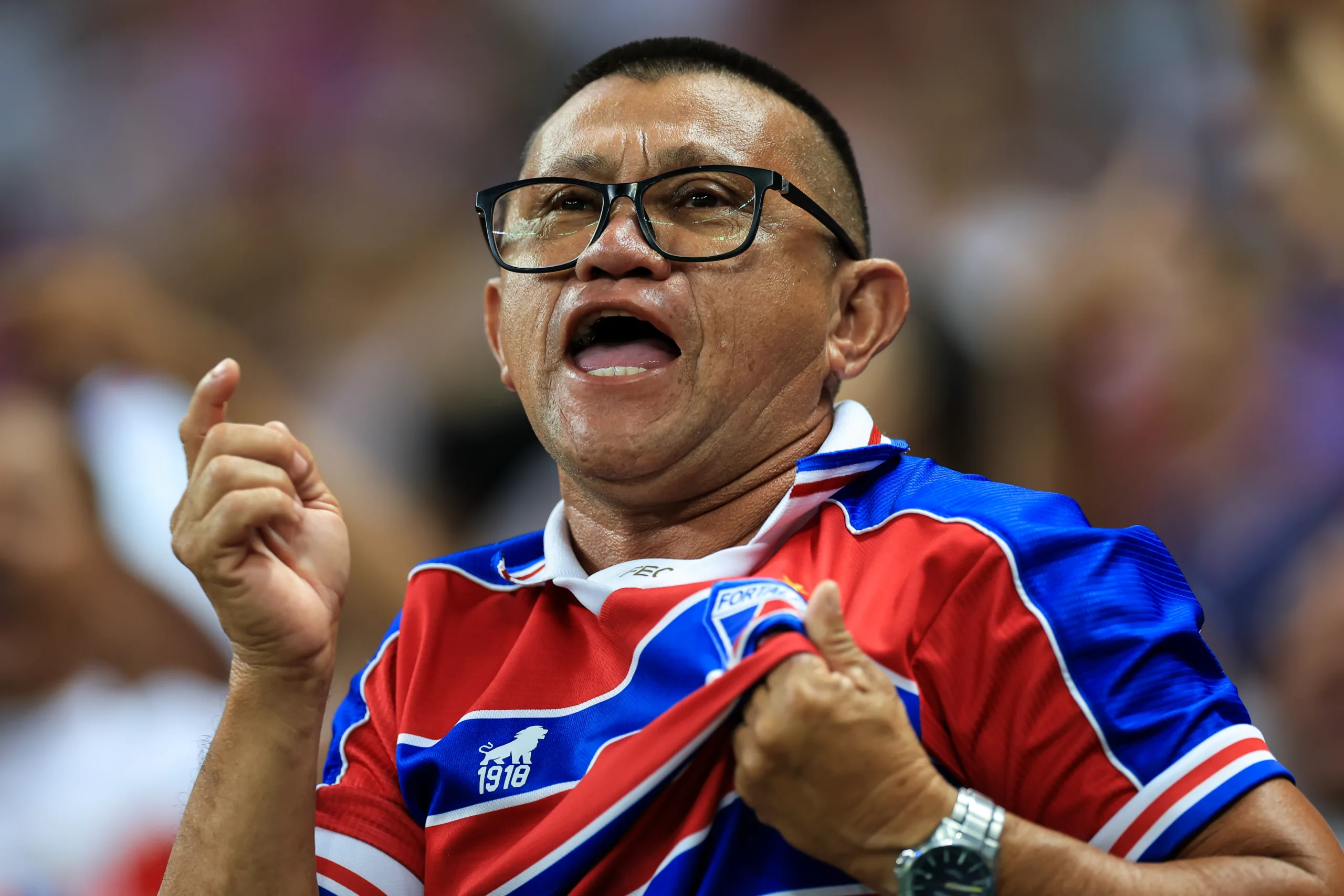 Com gol de peixinho, Guilherme coloca o Fortaleza na frente do Botafogo; veja