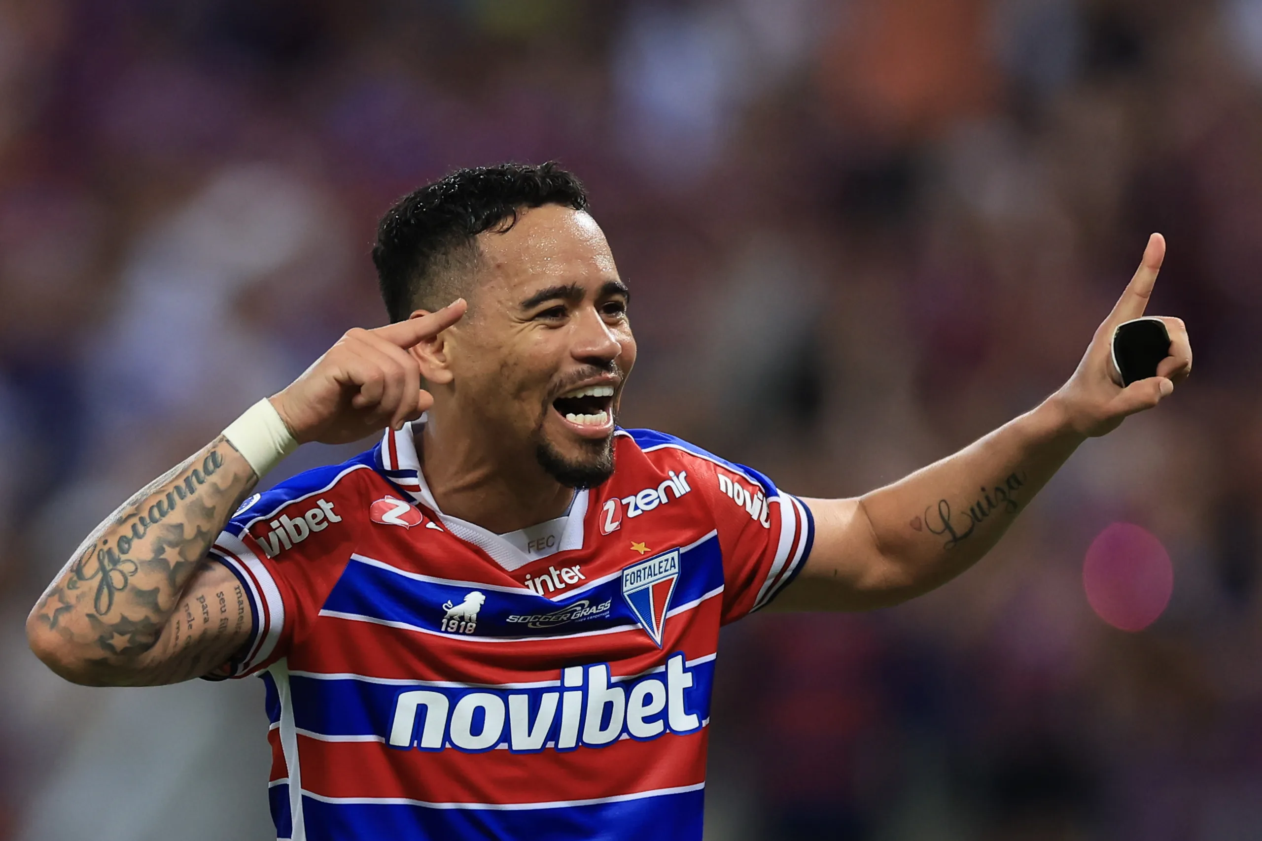 Fortaleza aposta na velocidade para conquistar a vantagem sobre o Botafogo; veja o gol