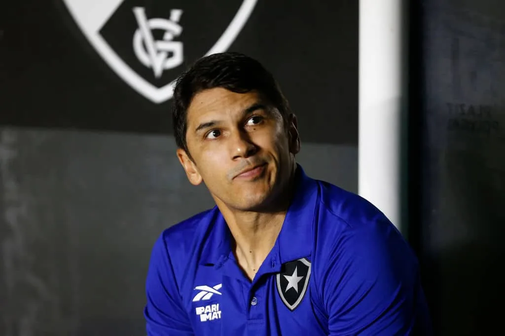 Benja manda recado ao Botafogo: “Adeus ao título do Brasileirão”
